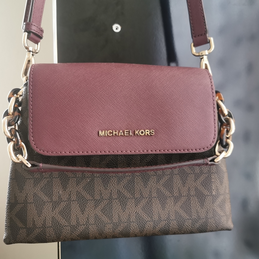 Michael Kors Leather Crossbody Bag